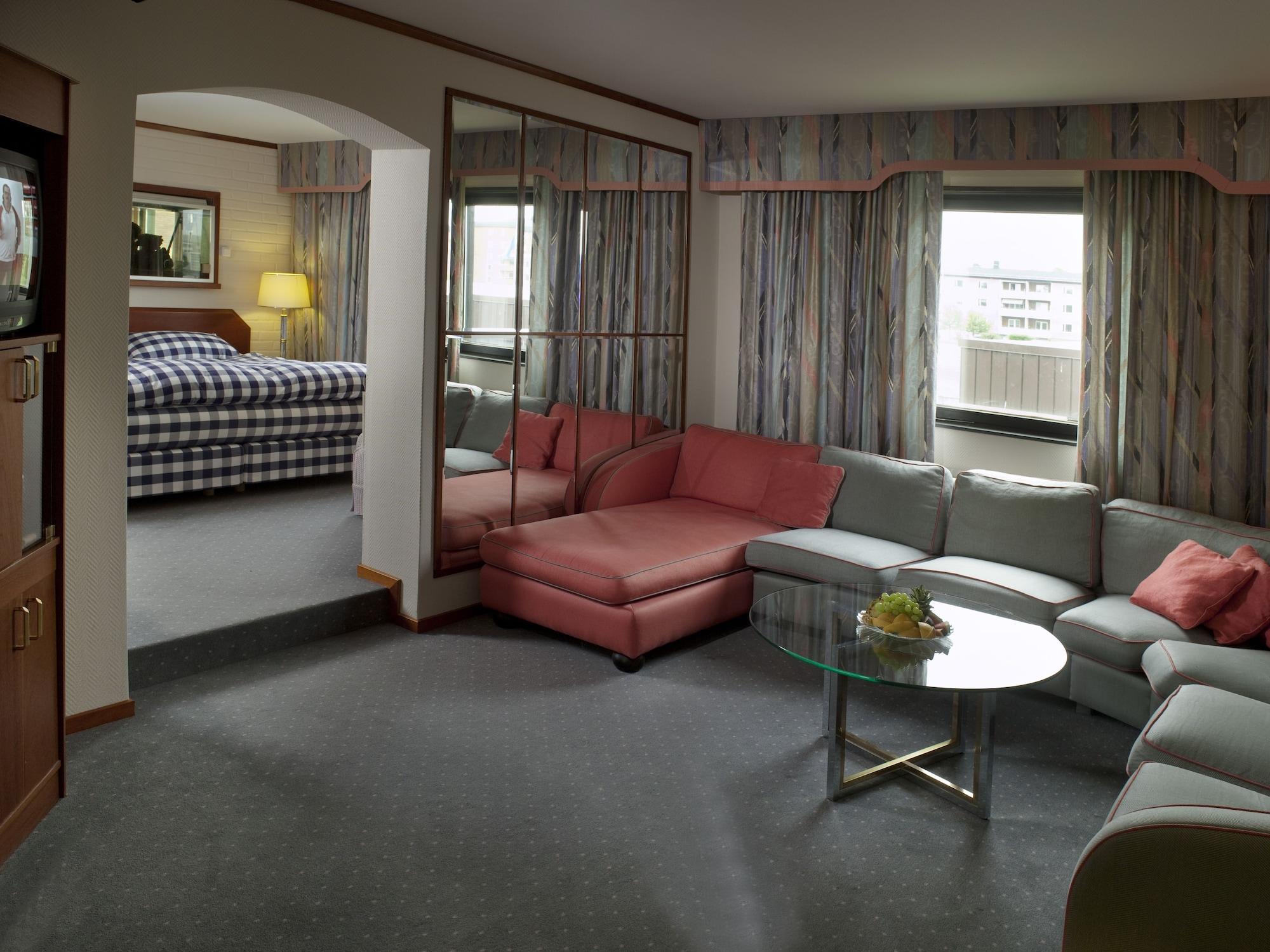 Best Western Hotel Scheele Köping Extérieur photo